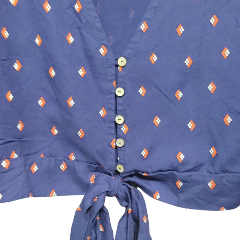 Beachgold Navy Diamond Pattern Tie Front Button Crop Top Womens Size Large  L - Picture 6 of 9